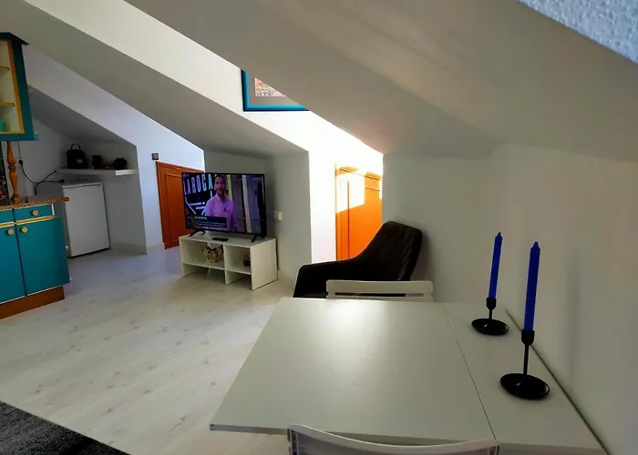 En El Casco Antiguo De *