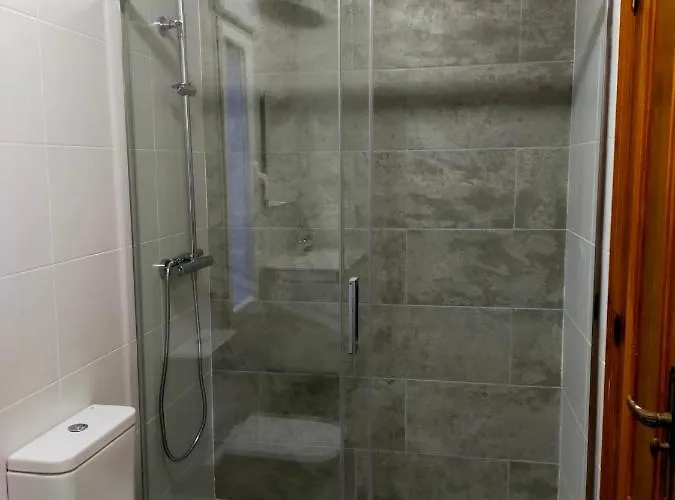 En El Casco Antiguo De ポンフェラダ